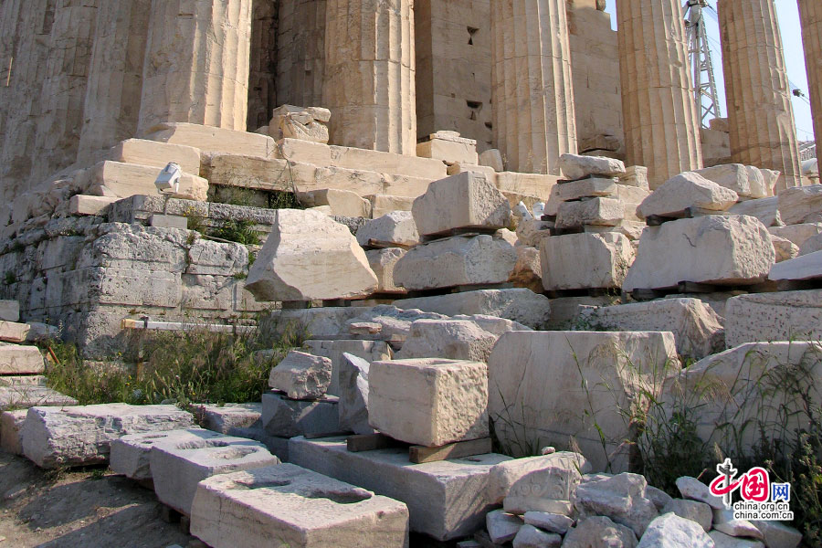 ギリシャの色　アテナイのアクロポリスのパルテノン神殿