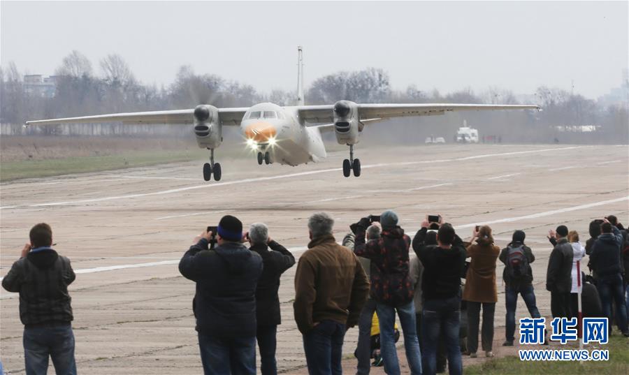 An-132新型多用途輸送機、テスト飛行に精巧