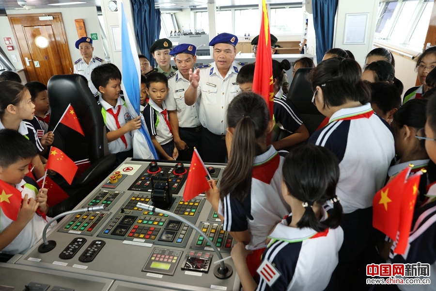 ベトナムの巡視船、中国を初訪問