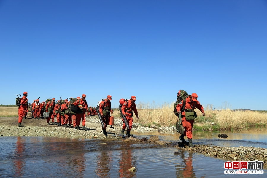 内蒙古で火災発生、武装警察の丸3日間の戦い