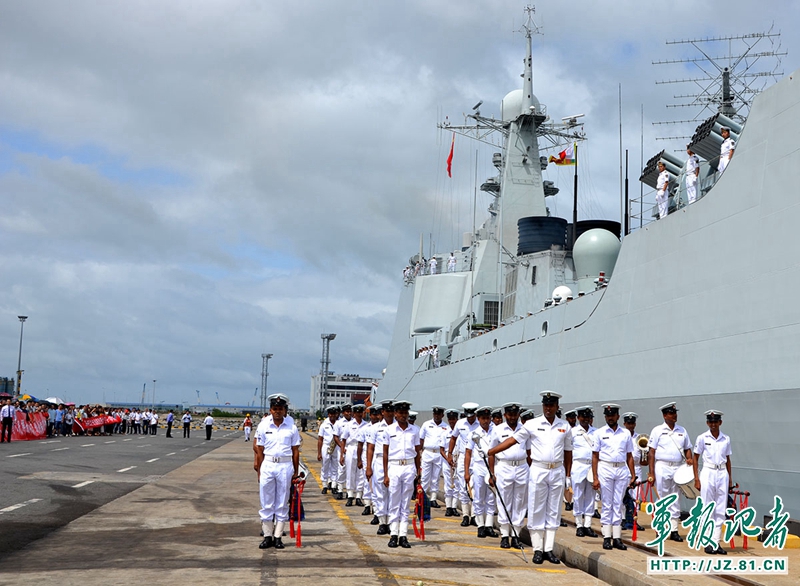 海軍遠洋航行訪問艦隊、スリランカを訪問　災害救助を積極的に支援