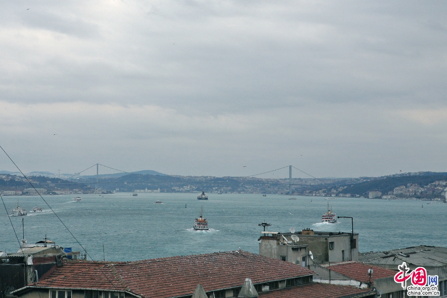 藍色のトルコ（一）、金角湾のディープブルー