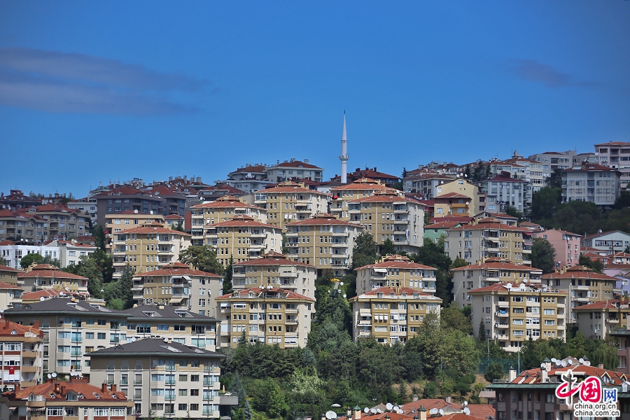 藍色のトルコ（二）、ボスポラス海峡で風に耳を傾ける
