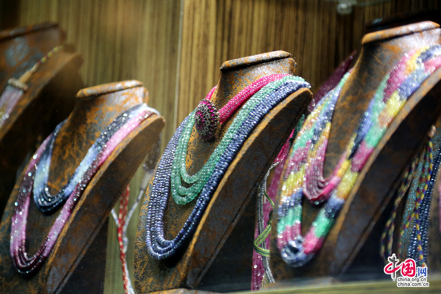 藍色のトルコ（三）、グランドバザール　宝石の天国