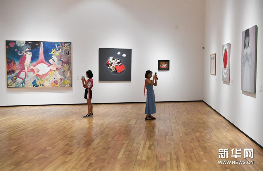（新华网）（2）“她们：国际女性艺术特展”亮相重庆