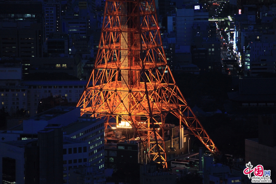 日本の物語（一）、幸福に彩られた東京タワー