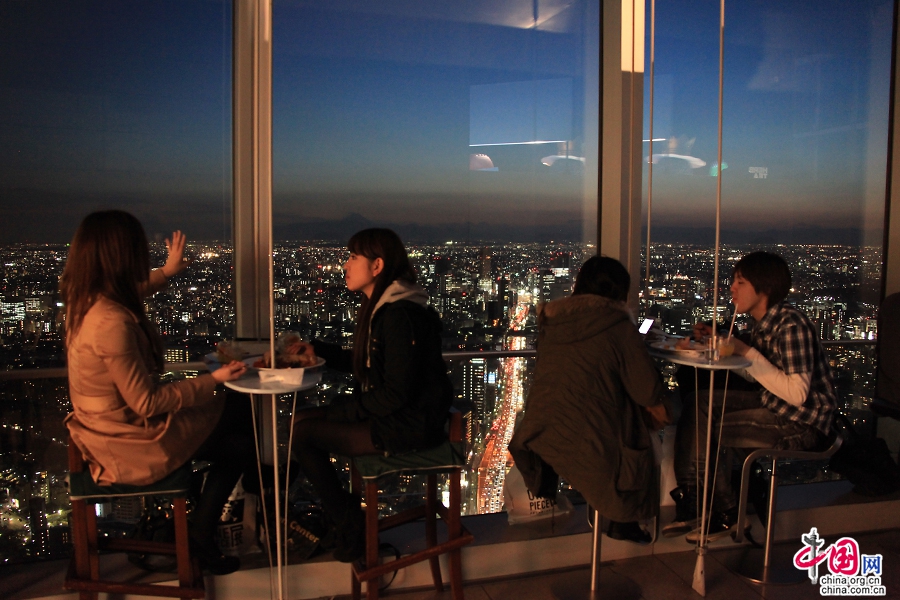 日本の物語（一）、幸福に彩られた東京タワー