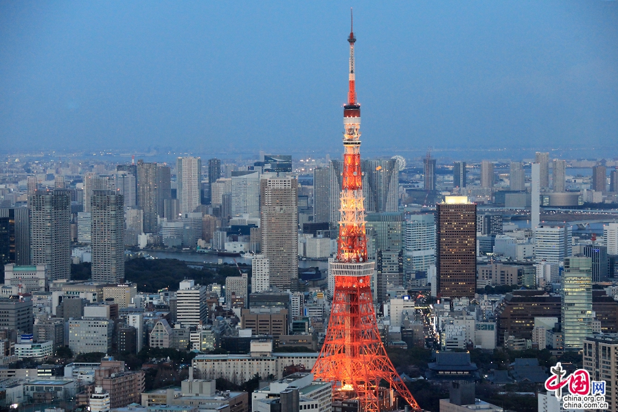 日本の物語（一）、幸福に彩られた東京タワー