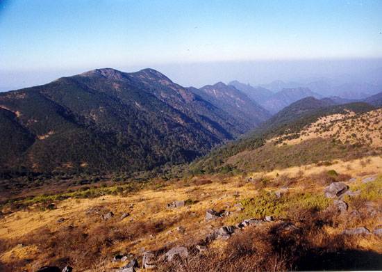 Великолепные пейзажи горы Уишань