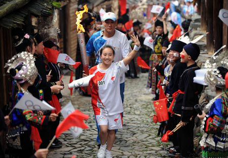 13 июня: В Кайли завершился очередной этап эстафеты огня Пекинской Олимпиады