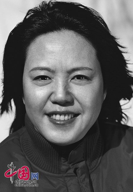 Ли Яньцзунь - член китайской женской команды по волейболу. 7 августа 1984 г. на XXIII Олимпийских играх в Лос-Анджелесе китайская женская команда по волейболу завоевала золотую медаль.