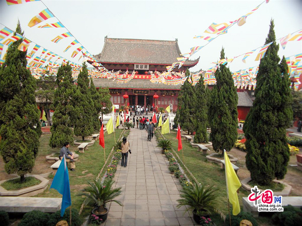 Монастырь Дасянгосы в городе Кайфэн провинции Хэнань5