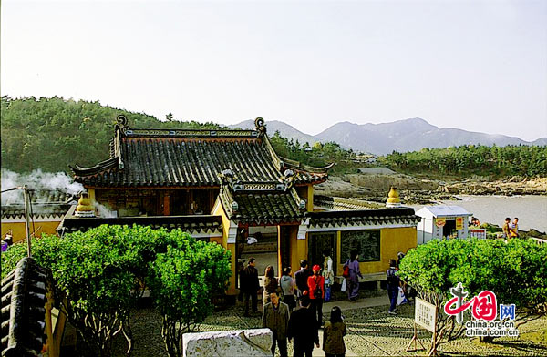 Монастырь Пуцзичаньсы в горах Путошань провинции Чжэцзян 9