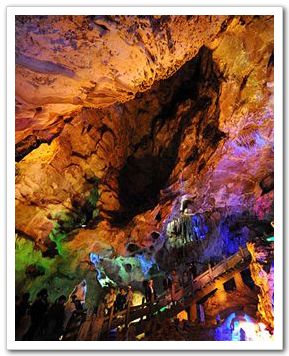 Сказочность пещеры Лундун
