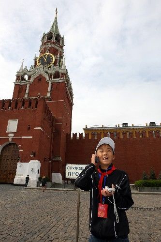 Дети из пострадавших от землетрясения районов Китая посетили Москву