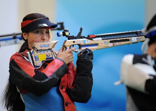 'Серебро' в стрельбе из пневматической винтовки с 10 м завоевала россиянка Л. Галкина1