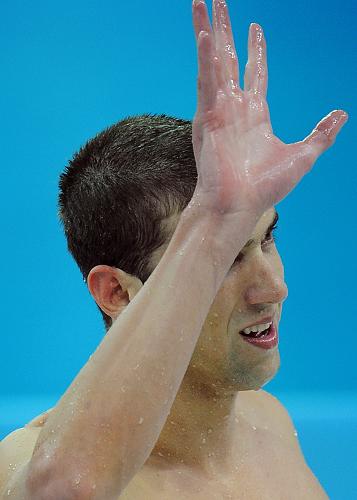 Срочно: Пловец США Майкл Фелпс побил олимпийский рекорд1