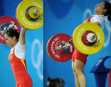 Срочно: китайская тяжелоатлетка Чэнь Яньцин -- чемпионка Олимпиады-2008 в весовой категории до 58 кг
