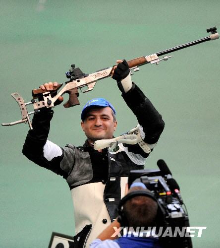 Срочно: Артур Айвазян из Украины -- чемпион Олимпиады-2008 в стрельбе из винтовки лежа среди мужчин2