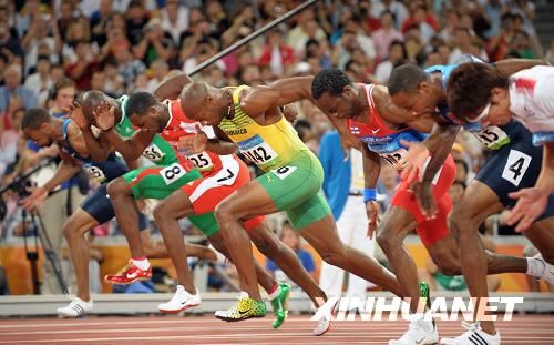 Срочно: Американский бегун Т. Гай не сумел выйти в финал в беге на 100 м1