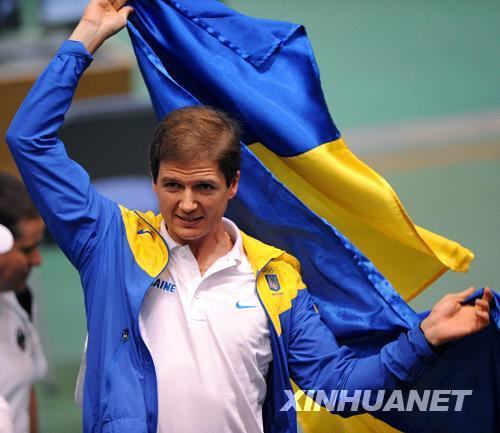 Олександр Петрив из Украины -- чемпион Олимпиады-2008 в стрельбе из скоростного пистолета с 25 м