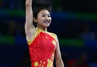 Хэ Вэньна -- чемпионка Пекинской Олимпиады по прыжкам на батуте