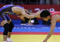 Срочно: Спортсмен из США Генри Седжудо завоевал 'золото' в соревнованиях по вольной борьбе в весовой категории до 55 кг
