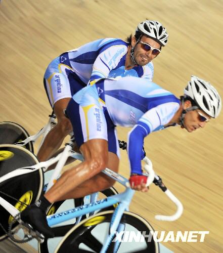 Срочно: Команда Аргетины -- чемпион Олимпиады-2008 по велоспорту на треке в Мэдисоне1