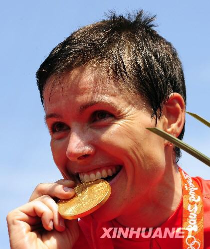 Спортсменка из Германии С. Шпиц стала олимпийской чемпионкой по маунтинбайку