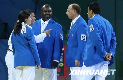 Китаянка Чэнь Чжун не смогла выйти в полуфинал соревнований по тхэквондо в весовой категории свыше 67 кг1