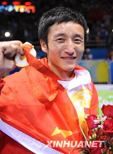 Китайский боксер Цзоу Шимин стал чемпионом Олимпиады-2008 по боксу в весовой категории до 48 кг2