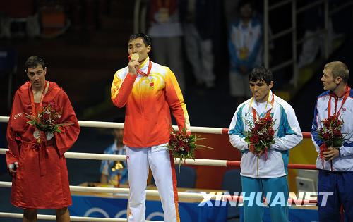 Срочно: Китайский боксер Чжан Сяопин стал олимпийским чемпионом по боксу в весовой категории до 81 кг3