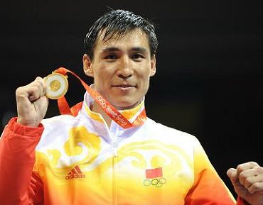 Срочно: Китайский боксер Чжан Сяопин стал олимпийским чемпионом по боксу в весовой категории до 81 кг
