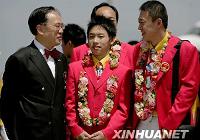 Делегация китайских чемпионов пекинской Олимпиады в ОАР Сянган