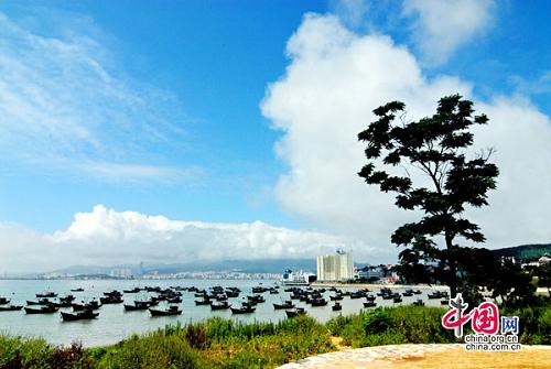 Пейзажи на курорте Вэйхай провинции Шаньдун