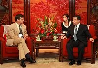 Хуэй Лянъюй встретился с президентом Международного специального олимпийского комитета3