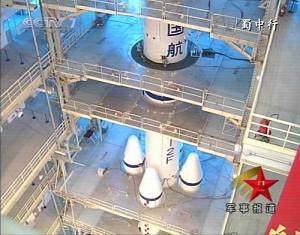 Последний этап подготовки перед полетом пилотируемого космического корабля «Шэньчжоу-7»-2