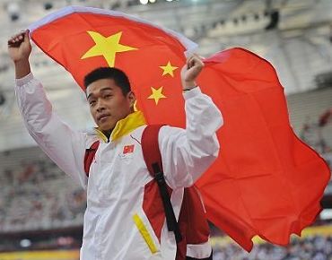 Китаец Го Вэй -- чемпион Пекинской Паралимпиады по метанию диска в категории F35-36