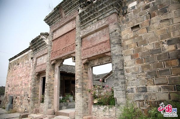 Знакомство с тысячелетней культурой в древнем селе Цзинпин провинции Хунань 