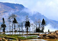 Сказочные террасовые поля в уезде Юаньян провинции Юньнань