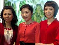 На снимках: жена Лю Бомина – Чжан Яо, жена Цзин Хайпэна – Чжан Пин, жена Чжай Чжигана – Чжан Шуцзин.