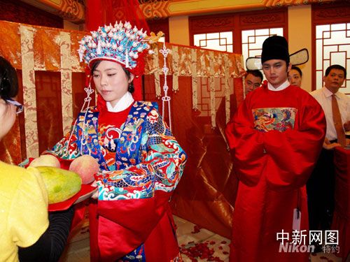 Традиционная свадьба национальности Нань в стиле династии Мин