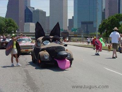 Забавные автомобили в виде животных