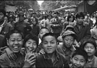 Черно-белые фотографии китайцев в 80-ые годы прошлого века