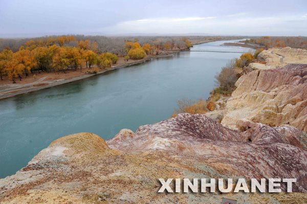 Осень самое приятное время года для того, чтобы побывать в Синьцзян-Уйгурском автономном районе 