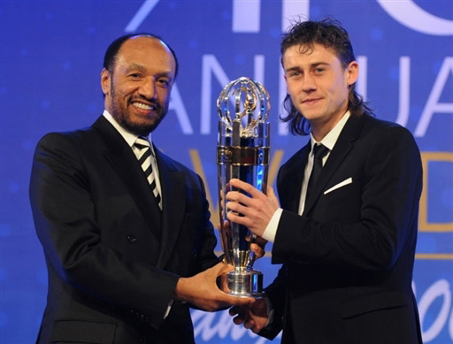 Сервер Джепаров признан лучшим футболистом Азии 2008 года