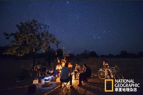 Китайская версия журнала 'National Geographic': ночь исчезает из-за чрезмерной освещенности2