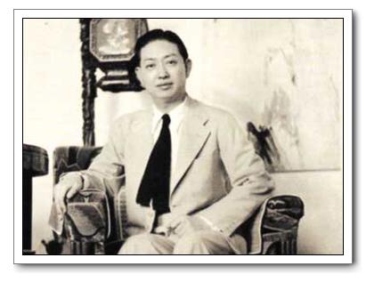 Редкие фотографии неповторимого «короля моды» Мэй Ланьфана
