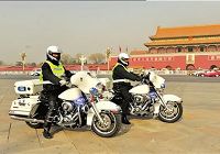 Пекинские полицейские дежурят на новых мотоциклах марки ?Харлей-Дэвидсон?