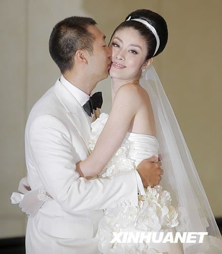 Китайские знаменитости, поженившиеся в 2008 году1